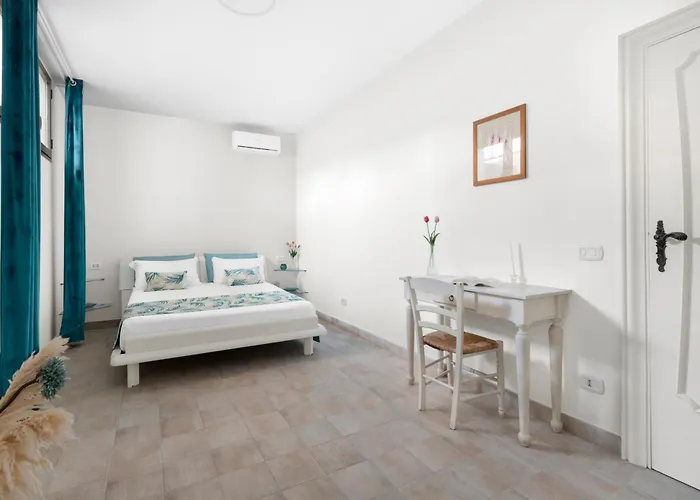 Marziale - De Vivo Realty سورينتو