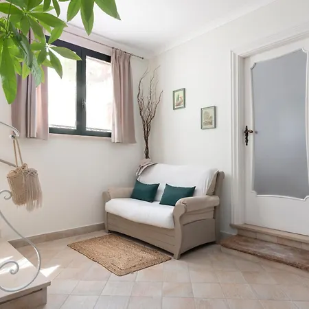 Marziale - De Vivo Realty * Sorrento